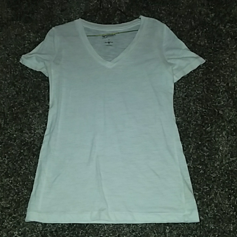 White t-shirt
